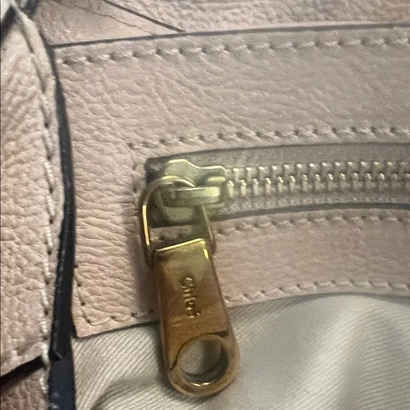 Elegant Cream Leather Chloe Shoulder Bag - Picture 5 of 6